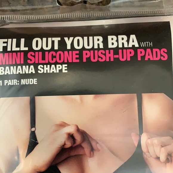 New Mini Silicone Push-Up Pads Self Expressions by Maidenform Banana Shape - Picture 3 of 5